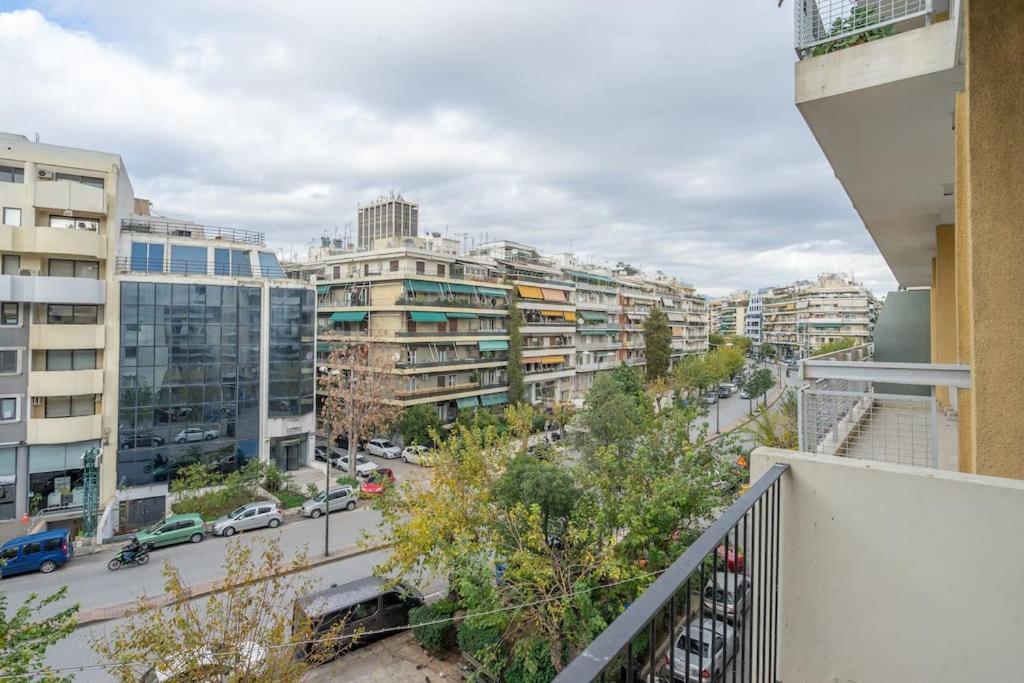 Modernised Athenian Apartment /W 2Br & 2Ba Esterno foto
