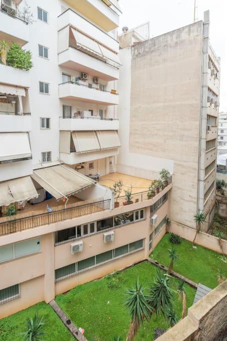 Modernised Athenian Apartment /W 2Br & 2Ba Esterno foto